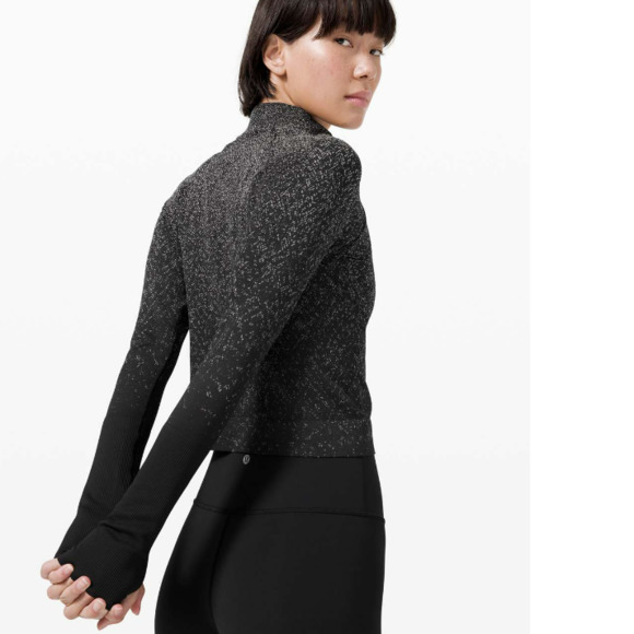 Lululemon Rest Less Cropped 1/2 Zip
Herringbone Fade Black / White Size 6 - Picture 3 of 4